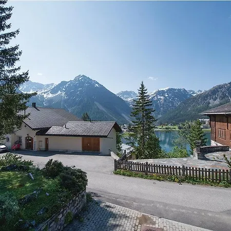 Chalet Prasuot Semesterbostad *